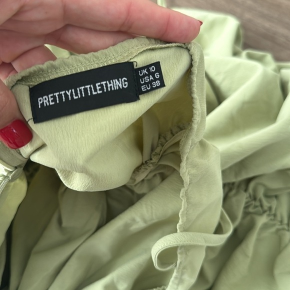 PrettyLittleThing Sage Green Halterneck Extreme Ruched Fishtail Hem Midaxi Dress - Picture 3 of 3